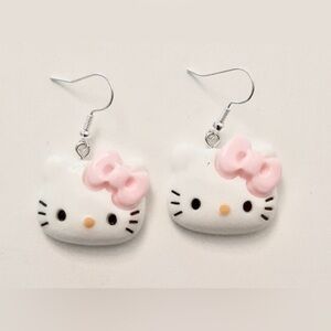 Hello Kitty - Resin Earrings Set Hello Kitty with Pink Bow 1 inch X 1 inch